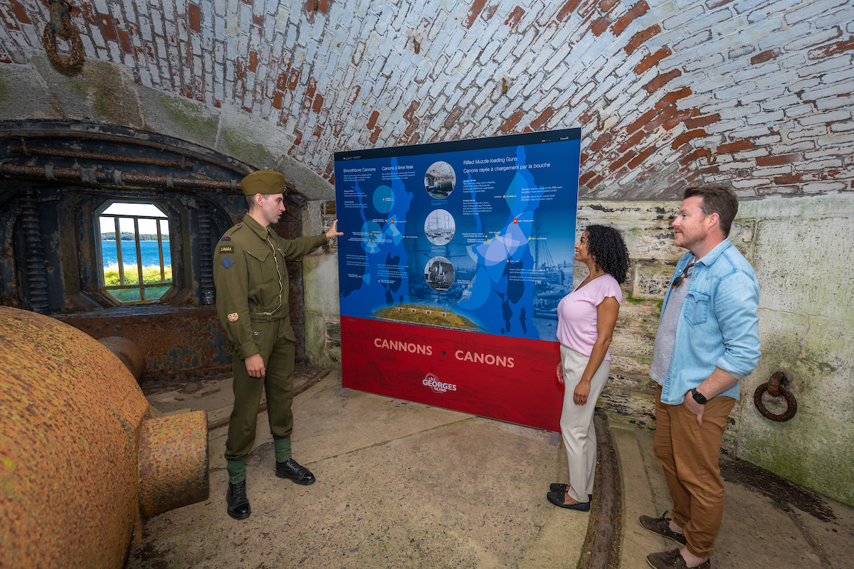 It’s Go Time! 🎉 Georges Island National Historic Site opens Sunday! 

🛥️ Don't miss the tunnel tours and spectacular view of Halifax; book your ferry ride and visit through @AmbassatoursHFX. parks.canada.ca/georges #DiscoverHalifax #DowntownAdventures