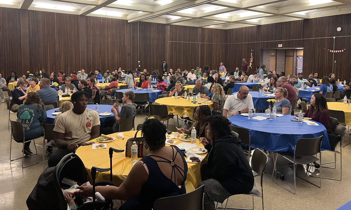 Principal_JonesHCPS tweet media