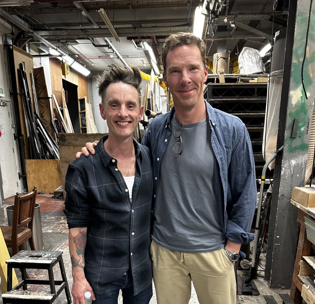 Hampstead Theatre (@hamps_theatre) on Twitter photo Take a look at the Re-Member Me post show discussion last night between <a href="/DickieBeau/">Dickie Beau</a> and Benedict Cumberbatch!
There are still tickets left for the captioned post show Q&A on the 13 June.
👉Tickets from just £10!
Book now: hampsteadtheatre.com/whats-on/2023/… Take a look at the Re-Member Me post show discussion last night between <a href="/DickieBeau/">Dickie Beau</a> and Benedict Cumberbatch!
There are still tickets left for the captioned post show Q&A on the 13 June.
👉Tickets from just £10!
Book now: hampsteadtheatre.com/whats-on/2023/…