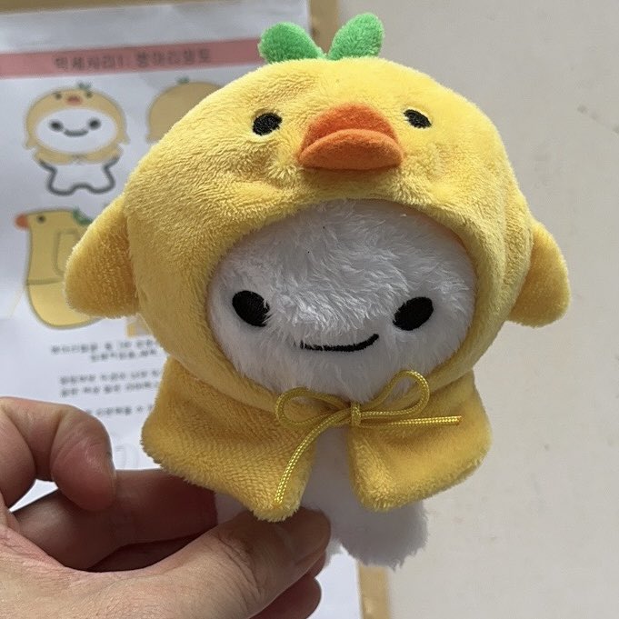 DCKSYgallery's tweet photo. 📢10cm 북극여우 인형 1차 샘플

뺑알 망토까지 샘플 제작 완료되어 1차 수정 들어갈 예정입니다☺️

자세한 사항은 아래 링크에서 확인해주세요⬇️
🔗https://t.co/7m8yfloqN1

#강승윤 #KANGSEUNGYOON #승윤 #Seungyoon #위너 #WINNER https://t.co/dXkq6hzR19