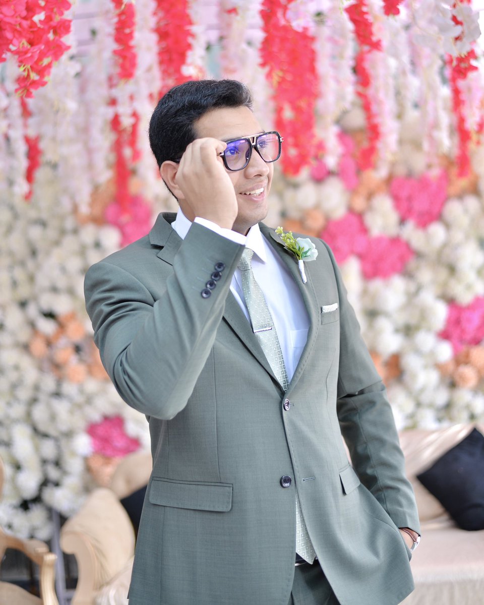 ghameesulmohsin's tweet photo. A calm ocean is never afraid of ragging river. 
___________________________________
[Fashion By Ghamees]
.
.
.
#ghameesulmohsin #ghamees #Devilogger #devilogger #fashionbyghamees #devil #model #style #mensfashion #mensstyle #fashionguy #socialmediastar  #picoftheday #peace #love https://t.co/pLdUVebv02