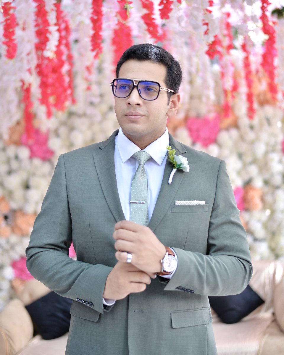 ghameesulmohsin's tweet photo. A calm ocean is never afraid of ragging river. 
___________________________________
[Fashion By Ghamees]
.
.
.
#ghameesulmohsin #ghamees #Devilogger #devilogger #fashionbyghamees #devil #model #style #mensfashion #mensstyle #fashionguy #socialmediastar  #picoftheday #peace #love https://t.co/pLdUVebv02