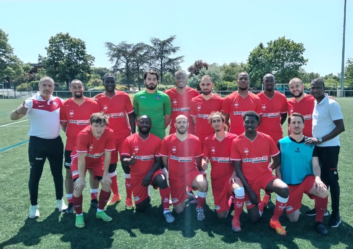 Championnat Senior
La Senior #D2 du #FCMA s’est imposée 2-1 face à Champigny 💪