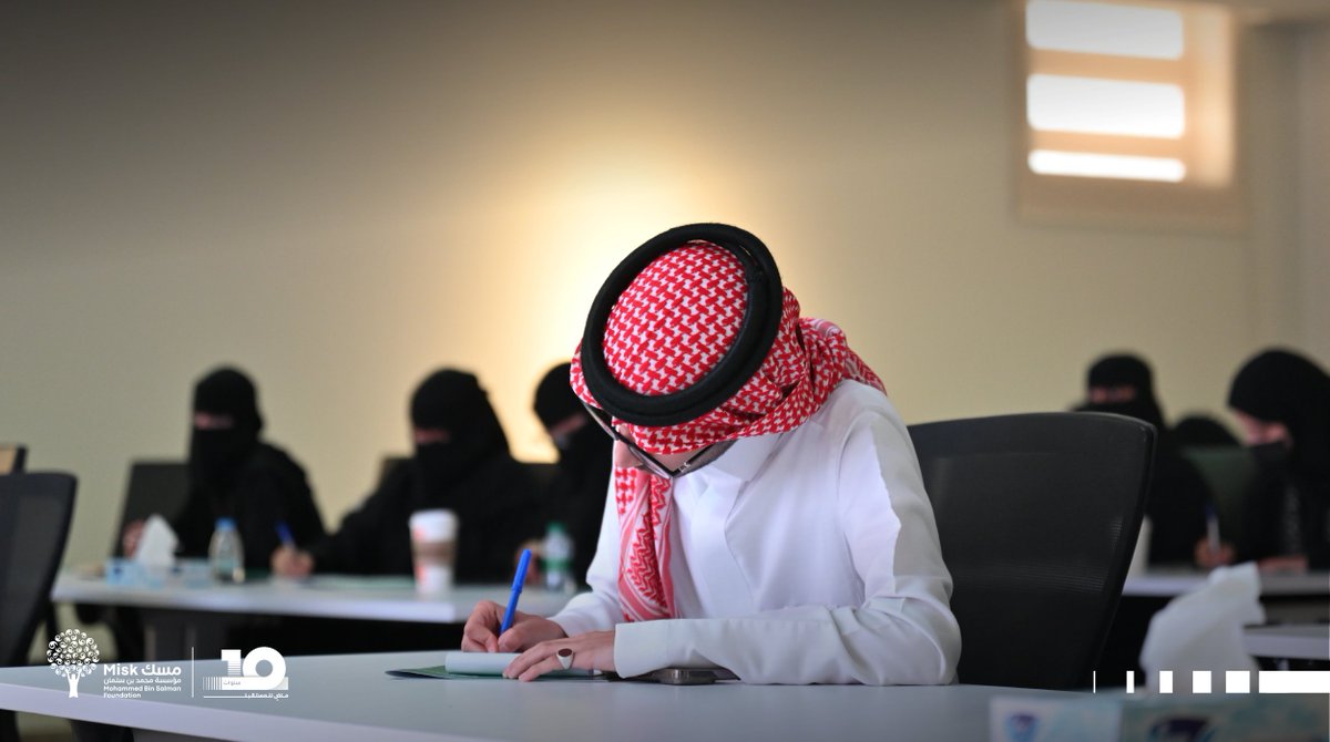 MiskKSA's tweet photo. جانب من ورش العمل الإثرائية التي تقدمها مسارات مؤسسة محمد بن سلمان "مسك"، في المعرض السنوي الأول للتهيئة لسوق العمل، المنعقد بجامعة الملك خالد في أبها.

#مؤسسة_مسك https://t.co/poKTJRbmLm