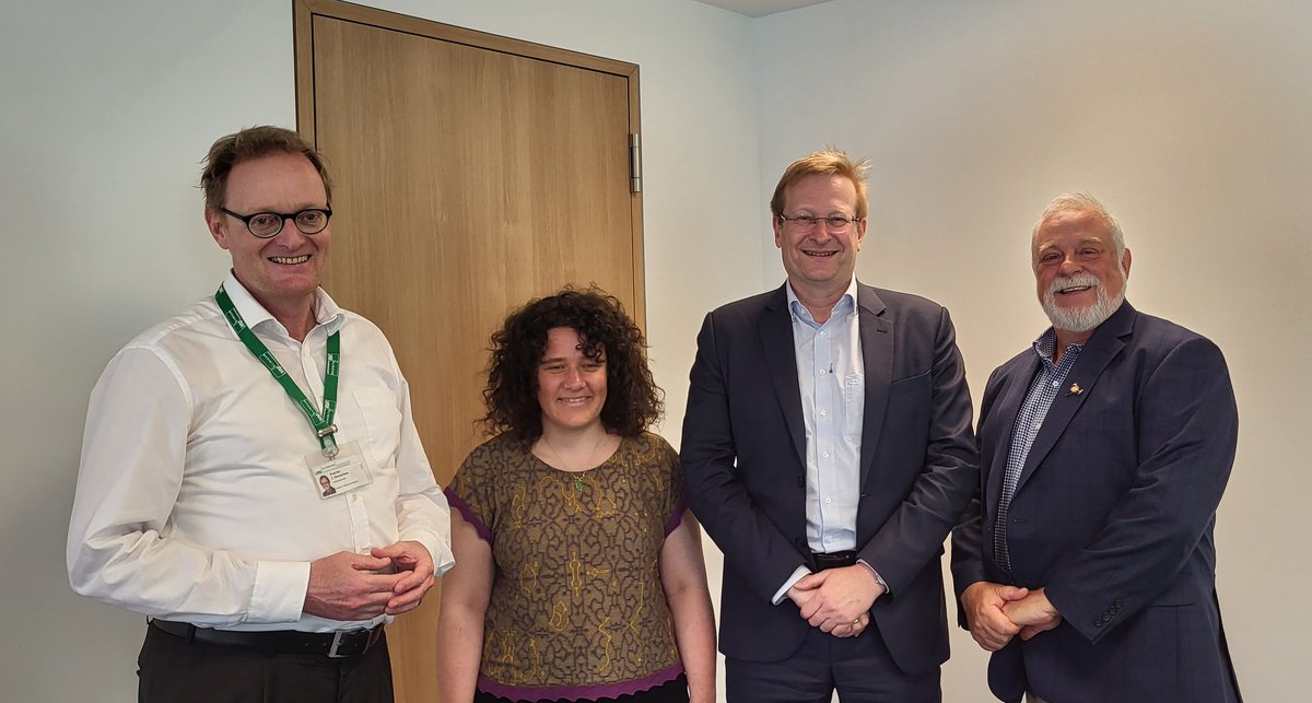 Prof_TGSchulze's tweet photo. Welcoming my @UpstateNews colleague Dr. Ostrander, Dir. of the Rural Medical Scholars Program, at @LMU_Uniklinikum @LMU_Muenchen. Productive discussion w/ Prof. Gensichen, Dir. @LMU_Allmed, &amp; L. Lechner, Head Intl. Program. on our joint senior medical students exchange program. https://t.co/Q3wEzRUSiW