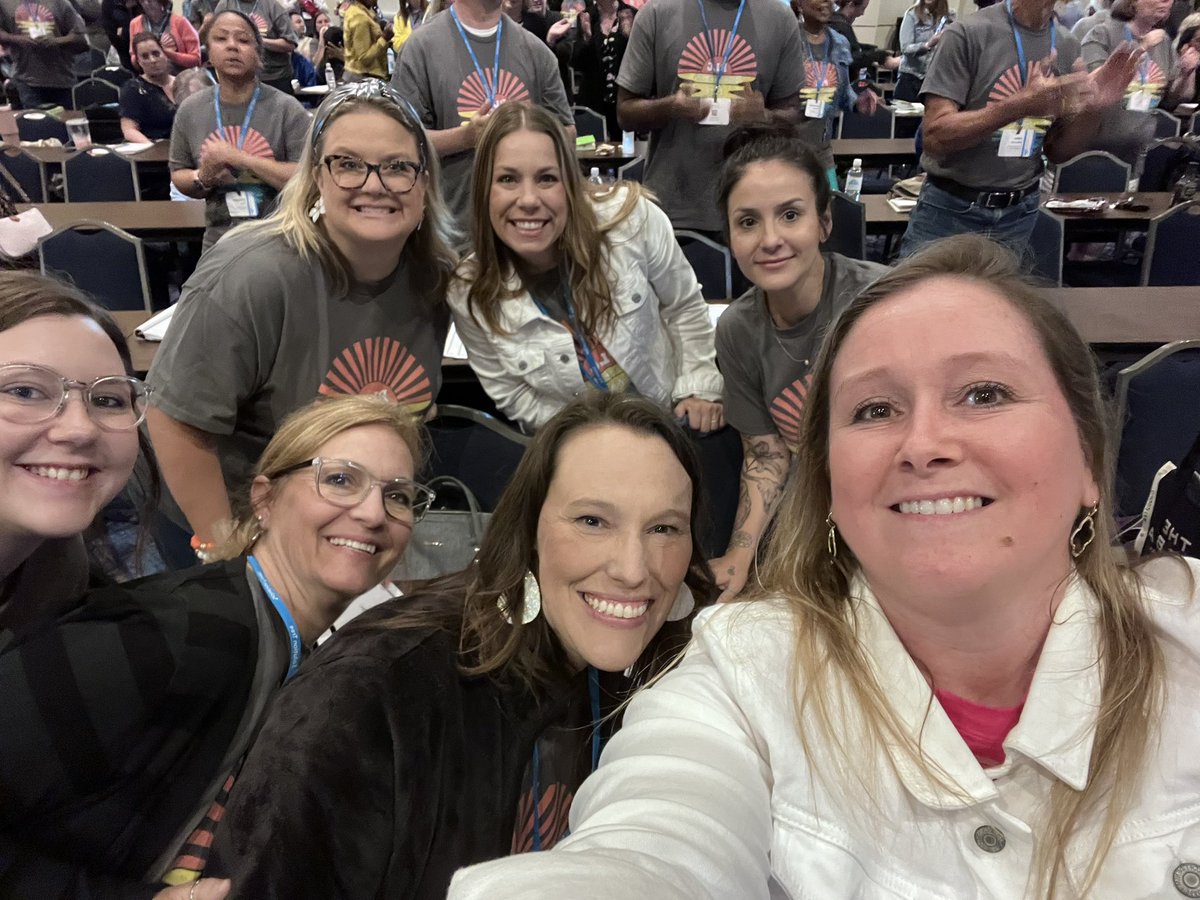 𝒮𝒶𝓇𝒶 𝑀𝒸𝒩𝑒𝒶𝓁 tweet media