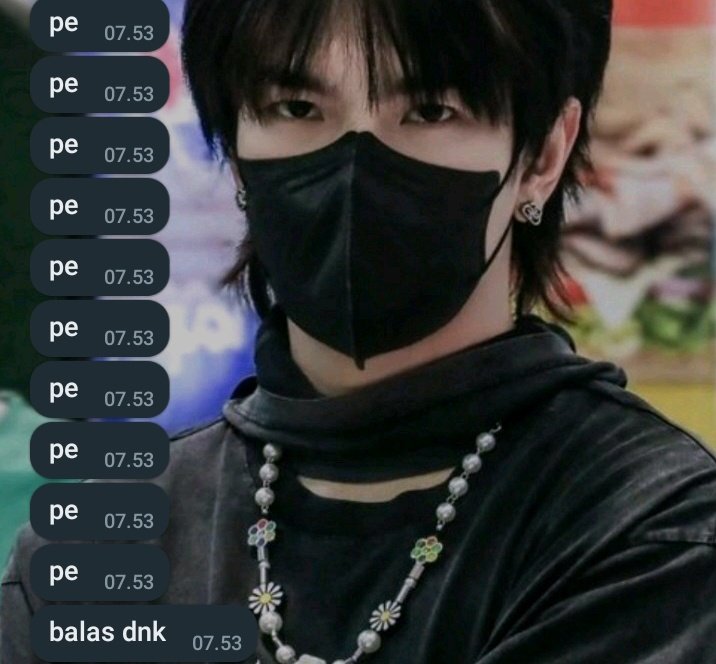 nejakkk's tweet photo. Dia juga ssesang 😭 I am scared 
#trenddingno1 https://t.co/OGg0MXl3yP