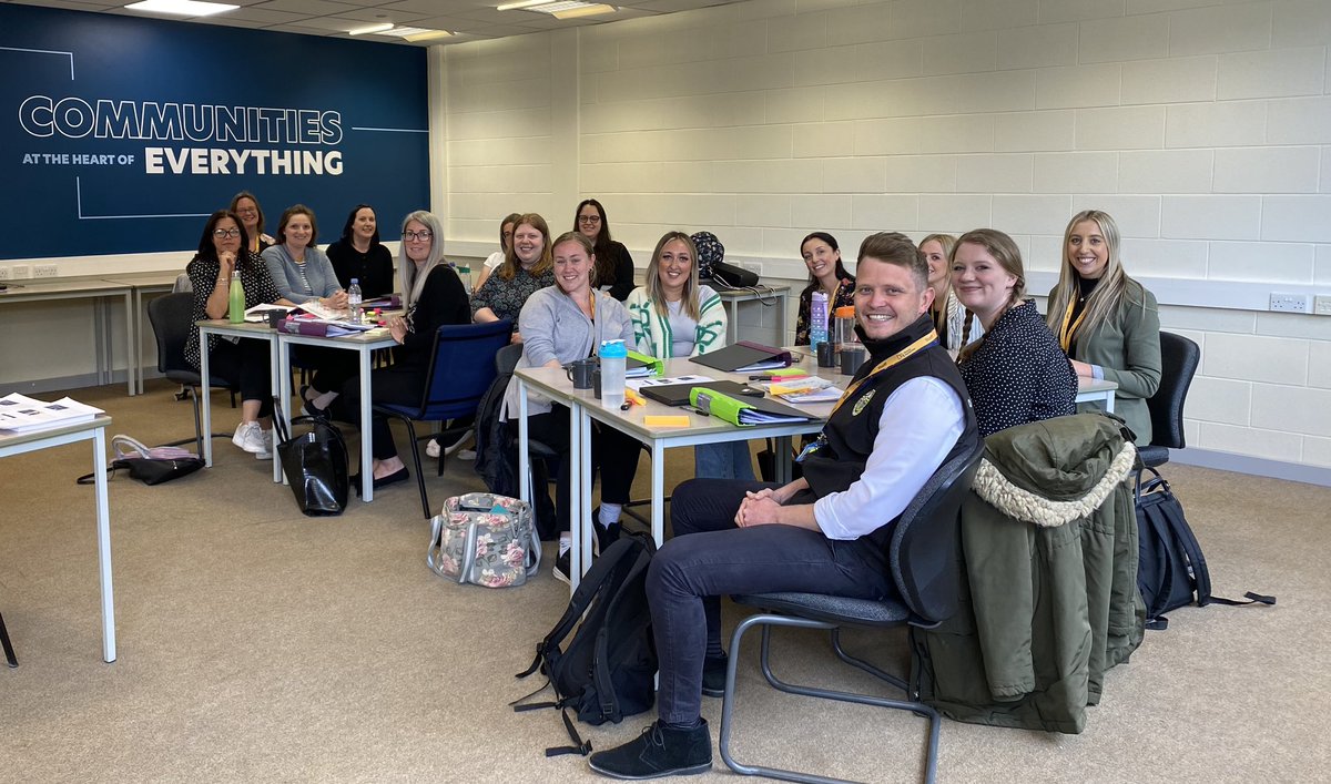 rebecca_hurley2's tweet photo. Really nice to spend the day with this lovely group of @DiverseAcad leaders as part of our new middle leaders CPD.  @DiverseAPL @ClaireGledhill7 @tblacknell18 All still smiling at the end of a long day! 🙌🏻 https://t.co/TLtA2H3W3u