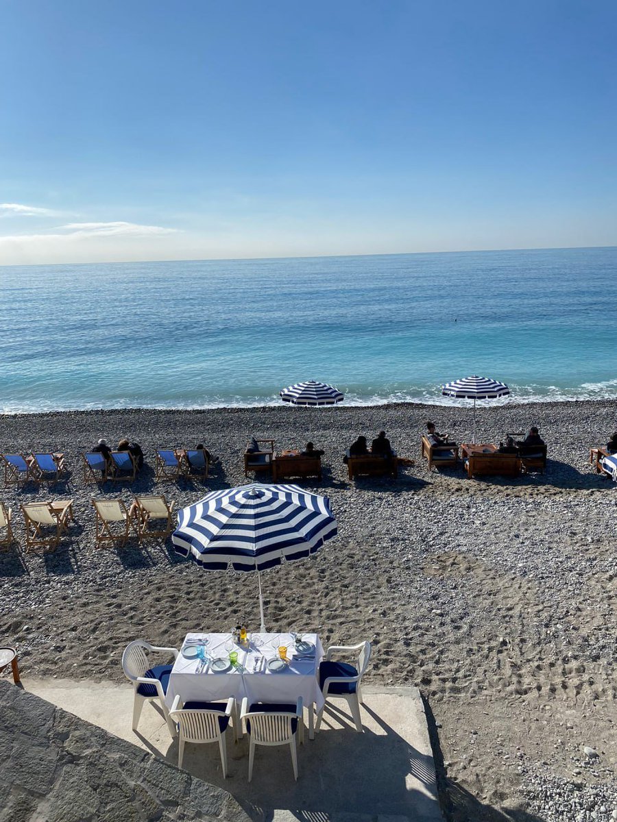 rubycalime84's tweet image. A beautiful beach in France and will be back there again soon