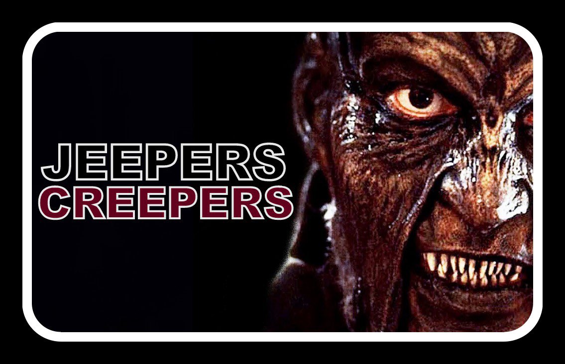 Corn_Paul_'s tweet photo. « JE NE SAIS PAS S’IL S’AGIT D’UN DÉMON OU DU DIABLE EN PERSONNE… » 🩸 

Pour connaître les secrets de tournage des premières aventures de #JeepersCreepers, c’est juste ici 🤗

👉🏻 https://t.co/nVRbFh54C9 https://t.co/nbC1fNg9sM