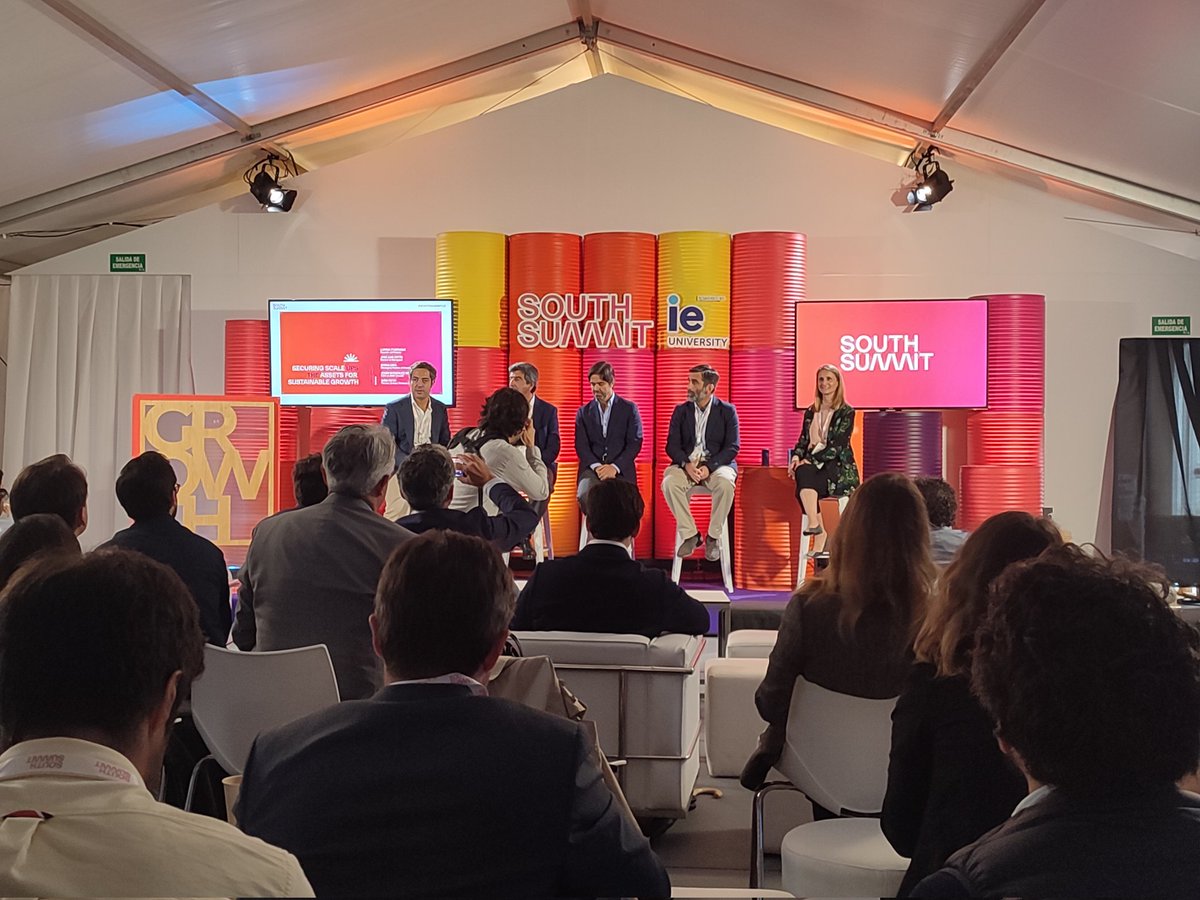 Embark on a transformative journey at #SouthSummit2023's Growth Stage panel with our esteemed speakers: <a href="/Ivan_Feito/">Iván Feito</a> (@AxonPg), <a href="/LupinaIturriaga/">Lupina Iturriaga</a> (<a href="/FINTONIC/">Fintonic</a>), Jesús González Nieto-Márquez (#BMEGrowth), Borja Oria Riu (<a href="/arcanopartners/">Arcano Partners</a>) and José Luis Ortin Romero (<a href="/garrigues_es/">Garrigues</a>) 📈