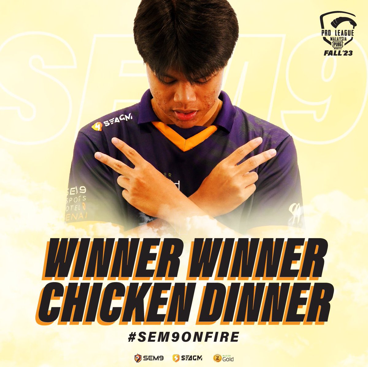 sem9gg's tweet photo. #WWCD 🍗 pertama SEM9 di PMPL MY Fall 2023 direkodkan pada game 6! ����🔥🔥
Hujung-hujung baru nak rasa panas 😅 Esok kita push lagi!
#SEM9 #SEM9ONFIRE #SEAGM #RAZERGOLD #PMPLMY #KitaGergaSEA #iniLigakita #PUBGMOBILE #PUBGMESPORTS https://t.co/0KaIewtfVu
