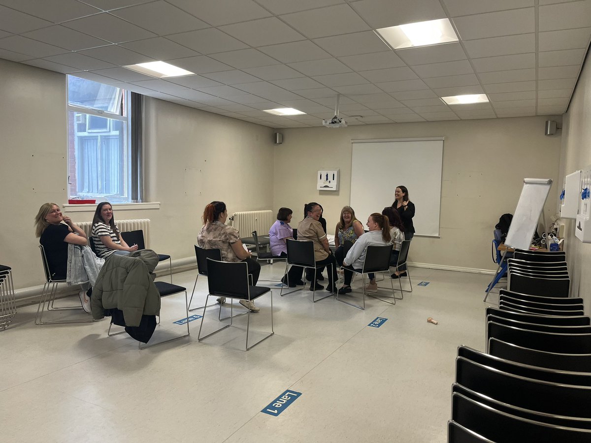 Eleanor moore tweet media