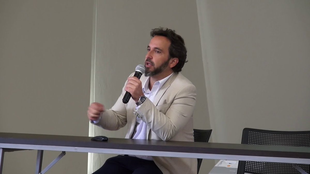 🟥 #7J Día del Periodista: "cada vez tiene más valor el rol del periodista cuando abunda la desinformación", indicó el licenciado y especialista <a href="/maxibron/">Maxi Bron</a> en Riojavirtual Radio. riojavirtual.com.ar/cada-vez-tiene…