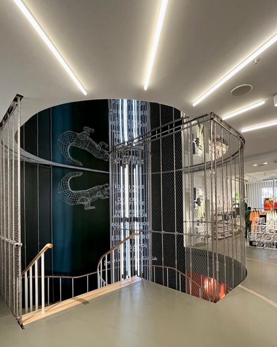 dropofmilk's tweet photo. The feature staircase at @Lacoste Regent Street, which opened last month…🐊

#milkstructures with @hyphen_archi @L4Construction &amp; @emtecnicaLLP 

#milkstairs #milkstaircase #milkretail #retailengineering #retailstaircase #featurestaircase #structuralengineering https://t.co/zE5XAu1r6X