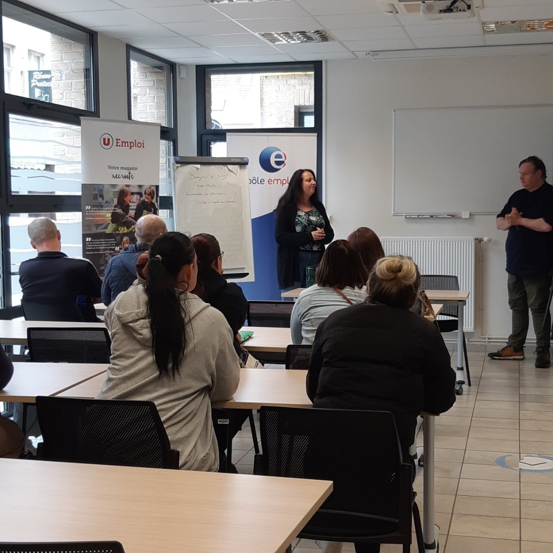 #PoleEmploi #gravelines accompagne  ce jour <a href="/superu/">superu</a> #grandfortphilippe dans le recrutement d'employés libre- service en <a href="/alternance/">Alternance, compte officiel</a>
#tousmobilisés <a href="/eric_descheyer/">Eric Descheyer</a> <a href="/BertrandRingot/">Bertrand Ringot</a> @poleemploi_HDF