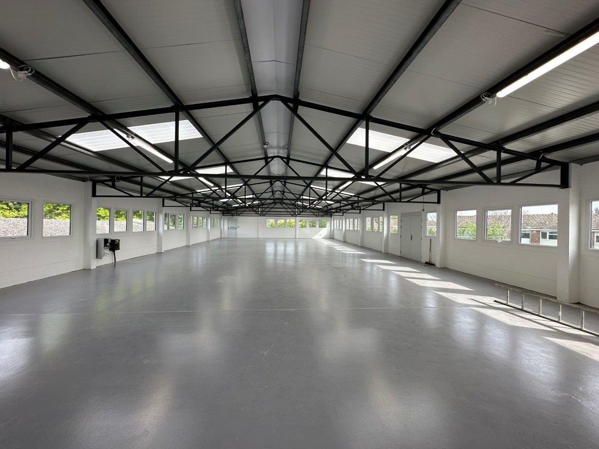 CattaneoAgency's tweet photo. New to the market - two storey industrial unit to let with yard.  Contact us for further details. https://t.co/liOLG5ERnl