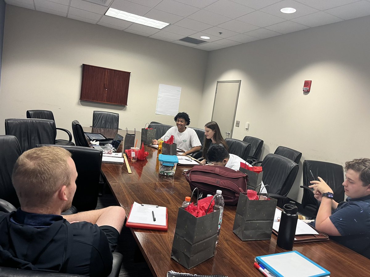 USCA Get Involved tweet media