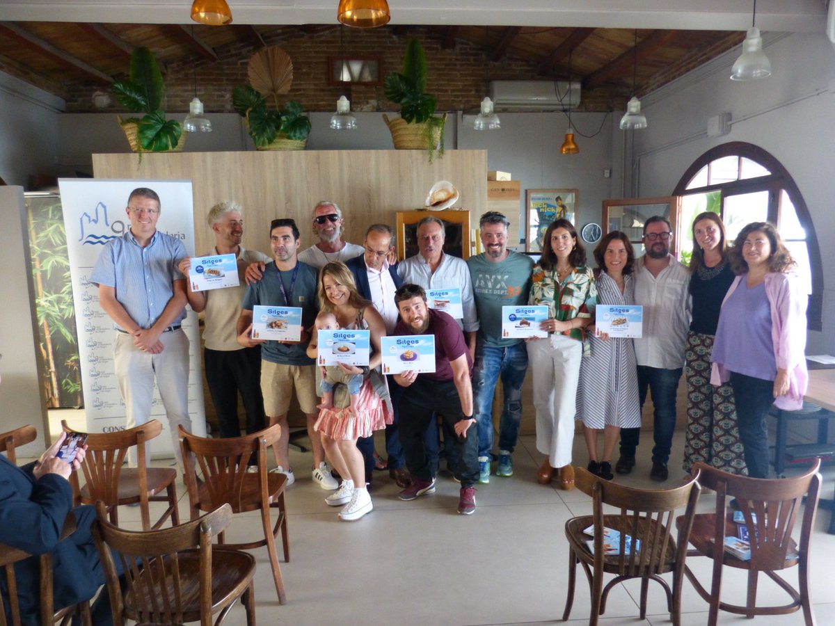LMSitges's tweet photo. Aquests són els premiats a la darrera edició del @sitgestapatapa del @GremiHostSitges
➡️ Jurat Popular
🥇#PierreSitges del @portdesitges
🥈@HotelCalipolis
🥉#Num3ric
➡️ Jurat Tècnic
🥇#elnourusinolsitges
🥈@PicnicSitges
🥉#lagranjasitges
Enhorabona a tots els participants! https://t.co/3TpIt3zWqw