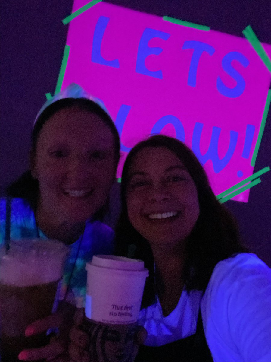 We are “glowing crazy” @AFESStars today! Thanks to <a href="/Mrs_Sonstroem/">The Green Piano</a> and <a href="/deovercash/">Danielle Overcash</a> for planning our first ever EOY PBIS celebration! You did an amazing job!