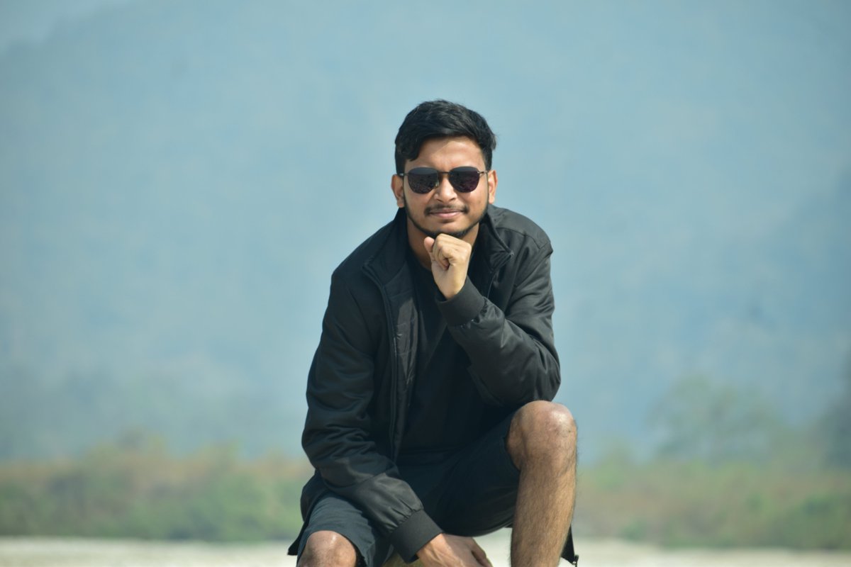 Chowdhuryimrann's tweet image. All living souls have to live alone. That is fate! 💔🥺
#love #alone