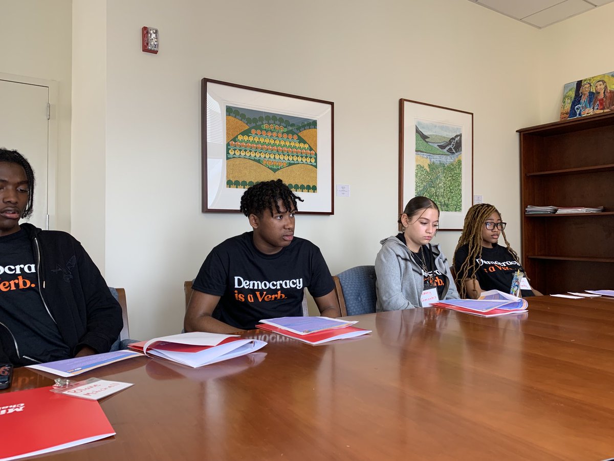 Robyn Lingo tweet media