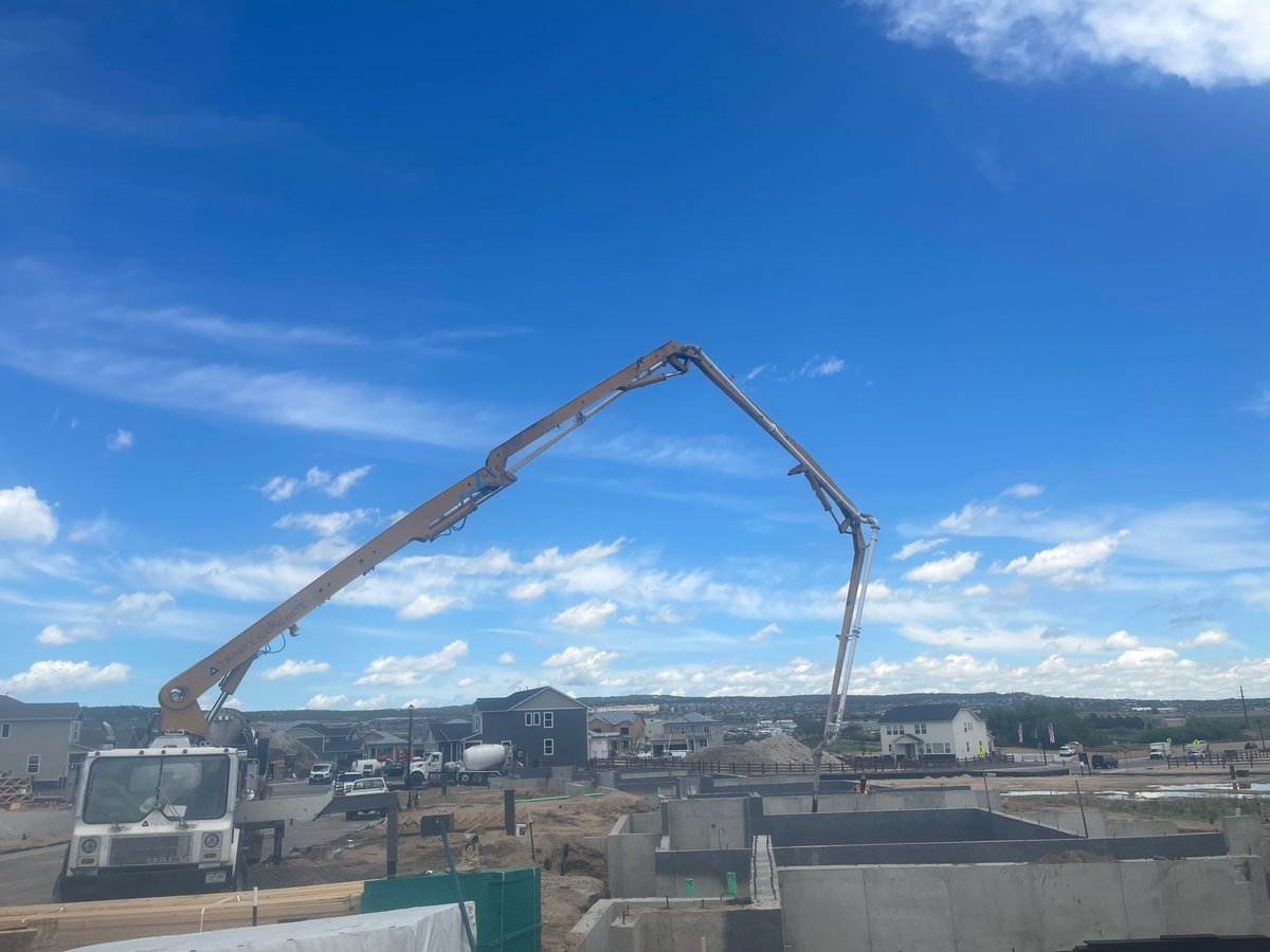 ConcreteTrinity's tweet photo. A look at our Trinity Concrete pump truck in action in Willow Springs! 

For more information on our services, or to request an estimate, call (719) 924-9489 or visit https://t.co/QaXz94LdJ9

📷: Alexander Cervantes 
📍: Monument, CO

#trinity #colorado #concrete https://t.co/Sl4ZYgzn7Q