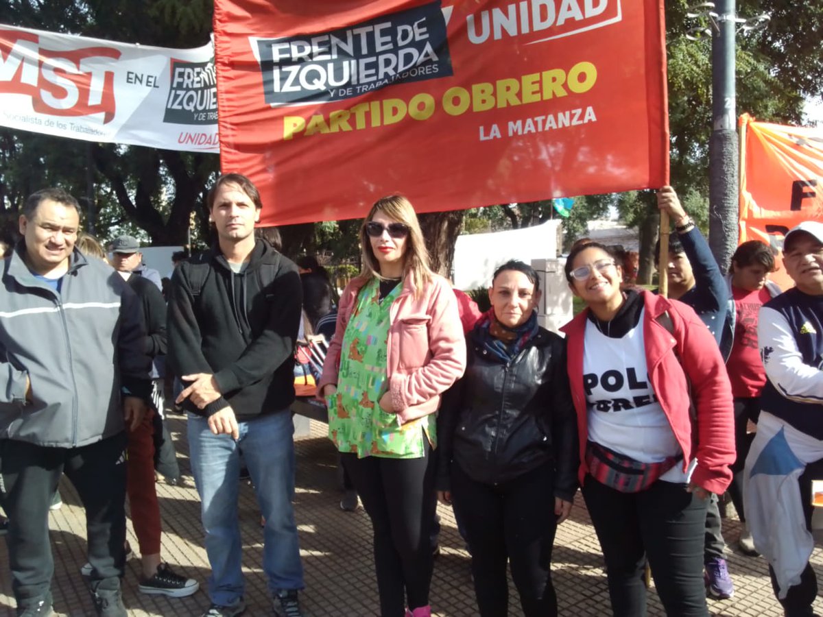 juanromeropef's tweet photo. Acompañando el paro y movilización de la salud municipal.
Baste de ajuste en la salud pública de La Matanza https://t.co/RAQeXgPlFA