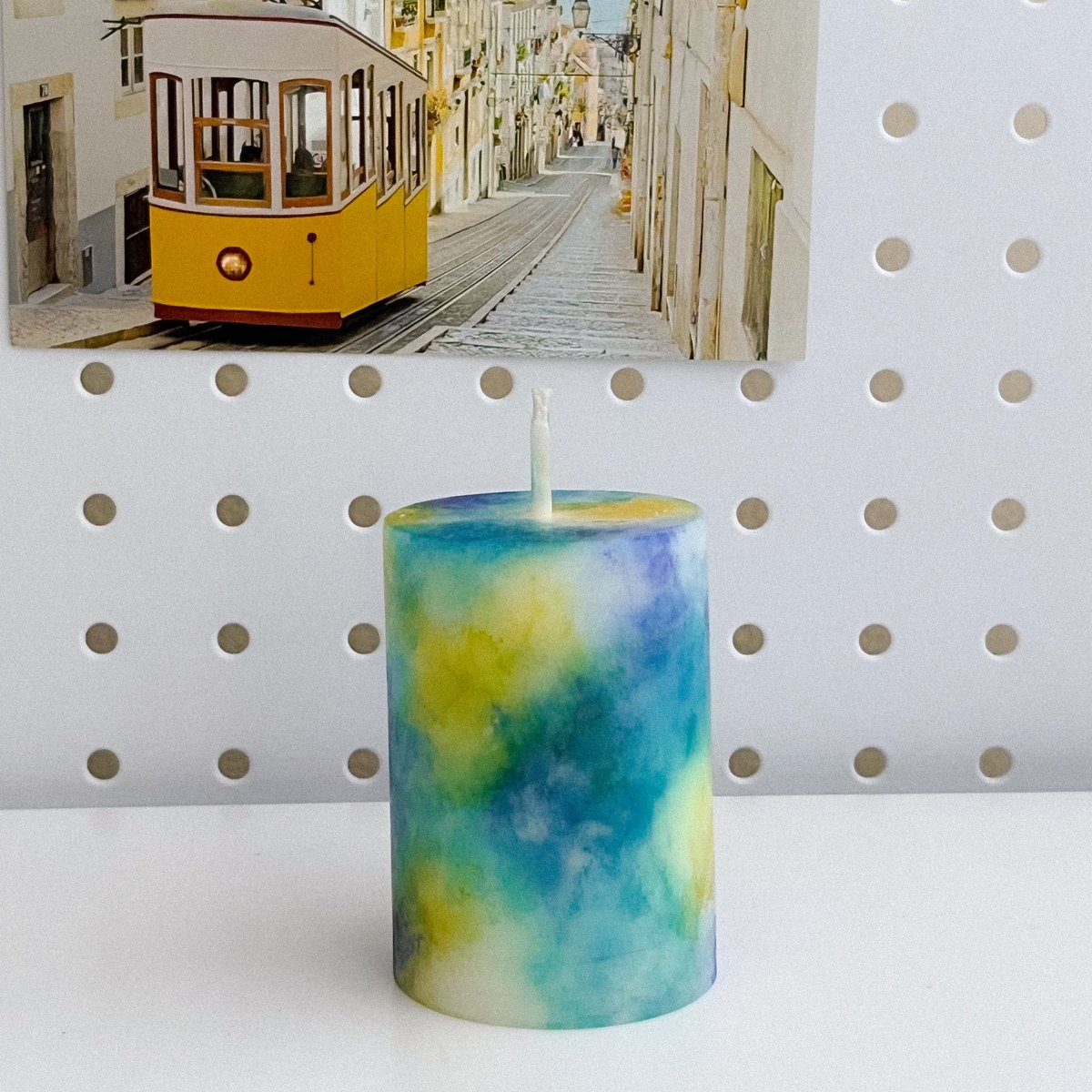 alch3milla's tweet photo. Testing out my new inks! #candles #candle #aurora #candlemaking #handmade #soycandle #soywax #candleart #homemade #handpouredcandles #candlewax #art #artwork #craft #arts #candleph #artph #aesthetic https://t.co/KVdlOIuAJu