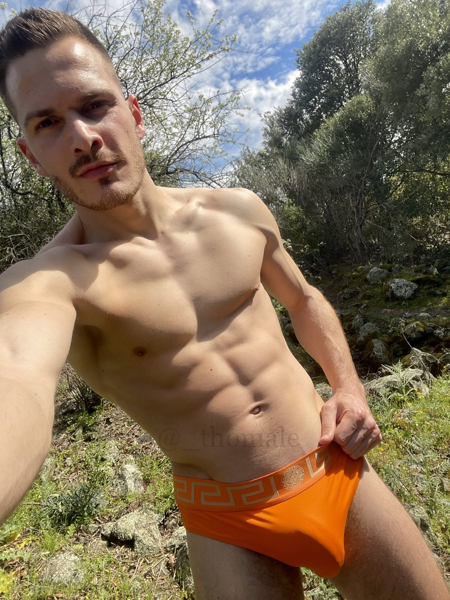 _Thomale's tweet photo. Une randonnée, ça tente quelqu’un ?
RT pour voir la video 😏🔥 https://t.co/NiGKQ70Lie