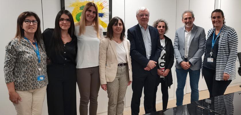 Pimec's tweet photo. PIMEC Catalunya Central dona més de 600 llibres a @althaiamanresa en una acció solidària del #ProjecteSingulars
✅ El president de #PIMECCatalunyaCentral, @estevepinto, destaca la importància d'ajudar els joves en la seva inserció laboral, impulsant el #talent i l'#ocupació al territori
Nota de premsa 👉 https://t.co/mL4lSTfSmB