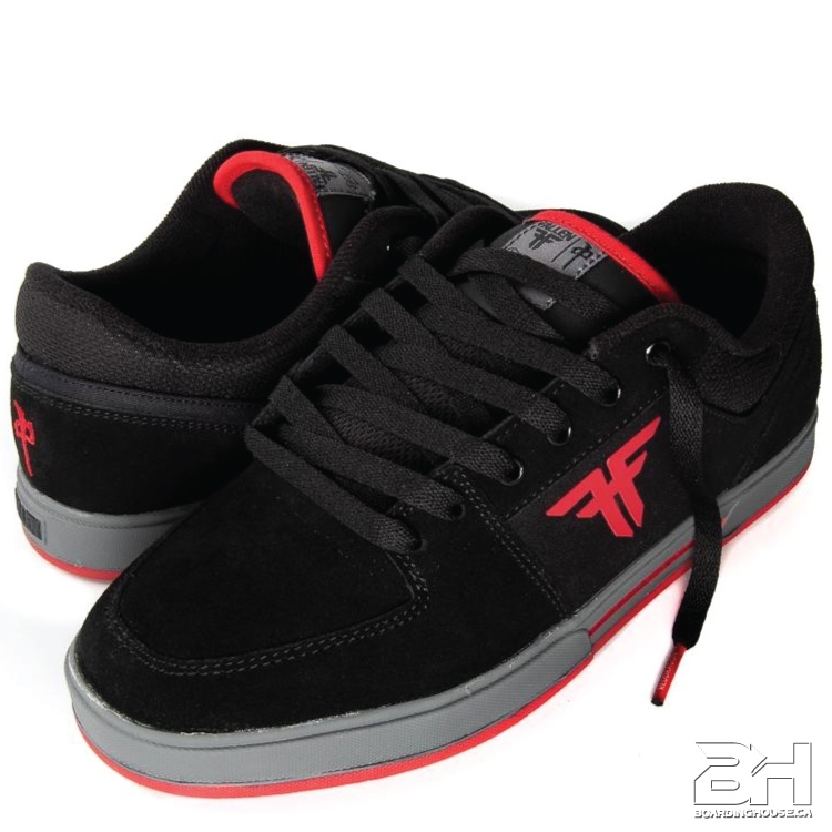 BoardingHouseMH's tweet photo. 🛒Fallen x RDS Patriot Shoes

Fallen collaborates with Red Dragon once again but this time with the classic but upgraded Fallen Patriot!This skate shoe uses a comfortable cupsole designed to have more protection. #myboardinghouse #fallenshoes #reddragon

🛒https://t.co/C9RYV348gu https://t.co/OijJIGfyoP