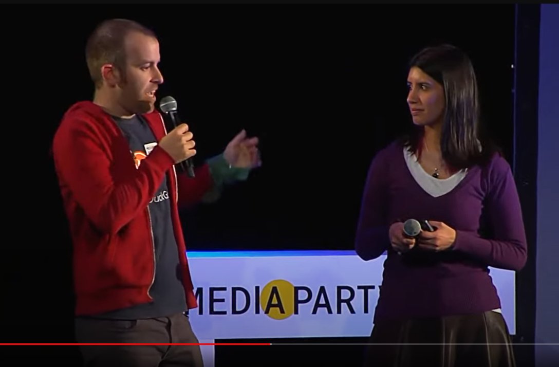 Me hace notar @ramirochanes que en un momento de esta maraton de viejas keynotes de @HacksHackersBA aparecí en versión mas joven con la @aldyvales contando el poroteo abortero de @EcoFeminita
Muchos recuerdos y labor colaborativa detrás de todo aquello que va pasando en el stream