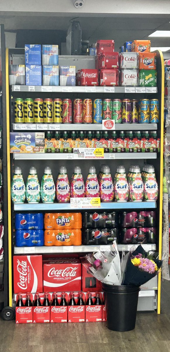 Lee-anne Evans tweet media