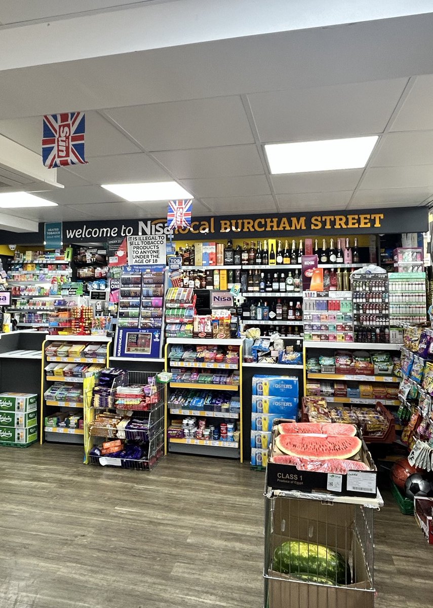 Lee-anne Evans tweet media