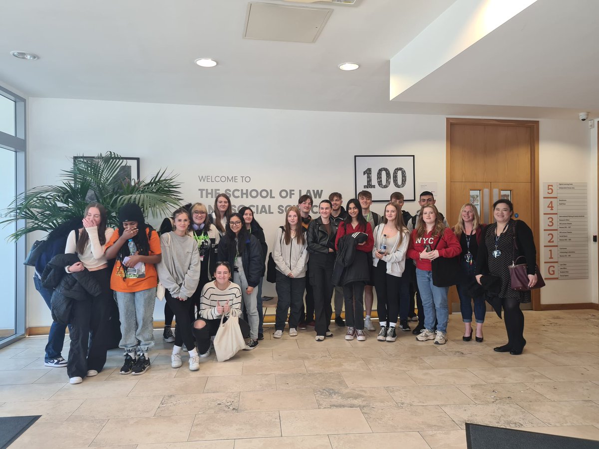 Loughborough College 6th Form tweet media