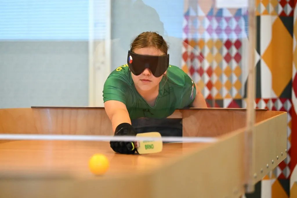 Showdown is a sport for the visually impaired best described as air hockey, or table tennis. The only equipment needed is an adapted table, two paddles, and an audible ball. Players wear eyeshades and a glove to protect the batting hand. Find out more: buff.ly/43lPaJ0 🏓