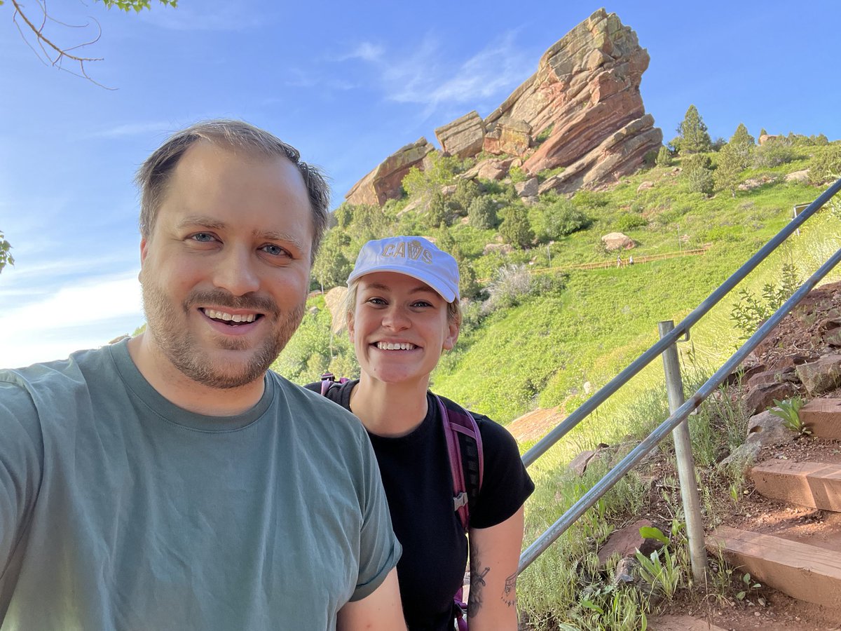 riley sciarappa on Twitter "hiking at Red Rocks this morning 🥰"