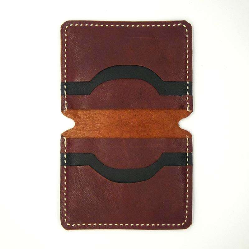 505Nomad's tweet photo. Kestrel Leather #handmade goods - https://t.co/0yKfsOdrHi
He has lots of different wallets for dads, from slim-line to tri-folds He does custom orders if you want specific colors or types of leather.
#artisan #custom #MadeinNewMexico #Gallup #gifts #FathersDay https://t.co/mVRQQ9Nirv