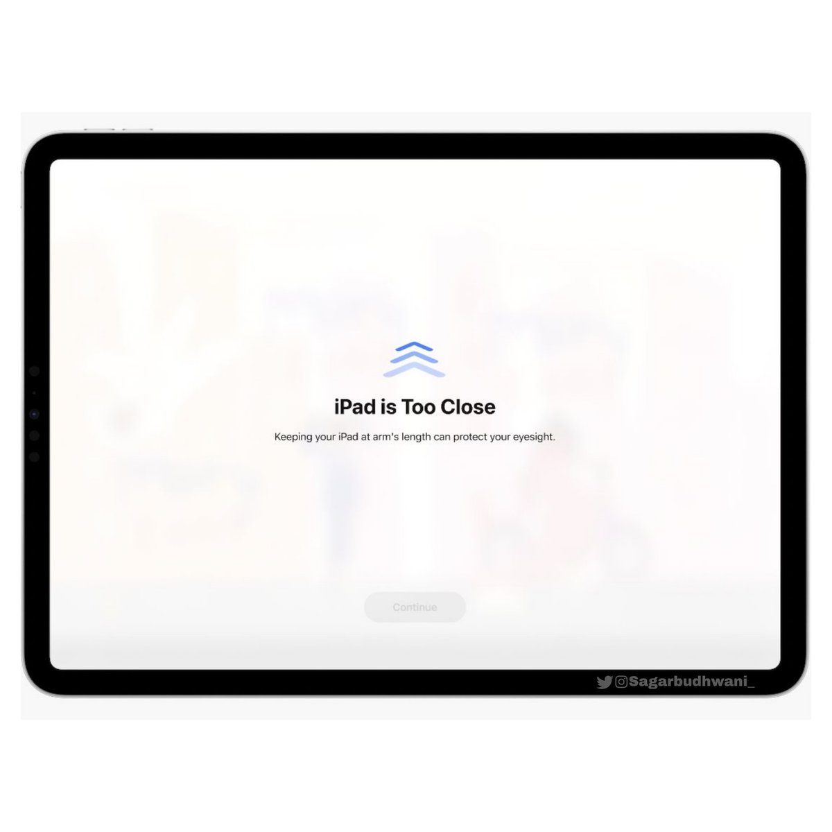 Sagarbudhwani_'s tweet photo. Apple:                              Also apple: https://t.co/1DFDC8m6E5
