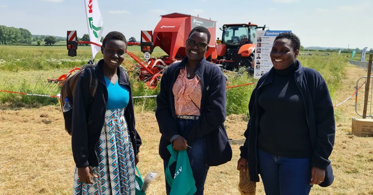 MarshalPapworth's tweet photo. Thanks @ArableEvent - you were great! Marshal Papworth short course students interacted with different technology exhibitors and crops in demonstration plots at the #arableevent that they attended today. A fantastic learning experience 👌 #arable #farming #nonprofit #Scholarship https://t.co/UTgkROjcXj