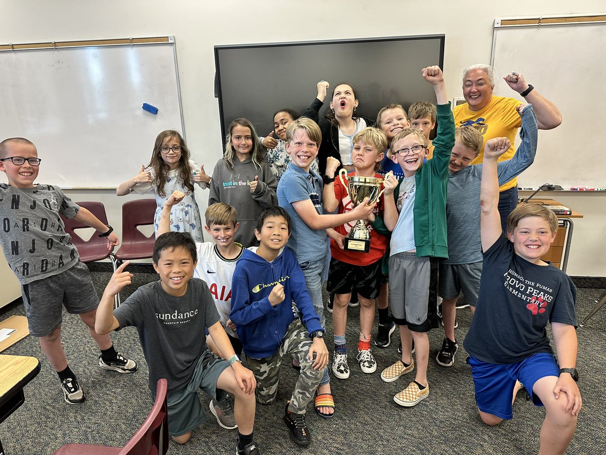 StarterCarr's tweet photo. The last week of school is wild - this year I couldn’t have been more pumped to get to hand deliver trophies to our two top schools that won our end-of-year competition.

Over 10,000 kids competed this year, and two Title I schools came out on top 🤩 

#infinidlearning #jobperks https://t.co/YYRNrd45ln