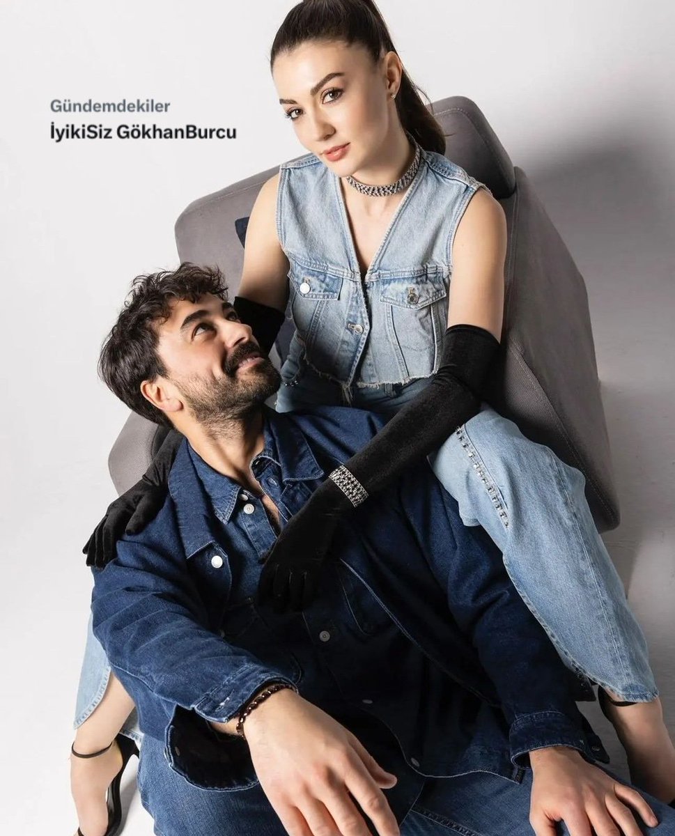 Gündemdeyiz 👑
Teşekkürler fandom

İyikiSiz GökhanBurcu