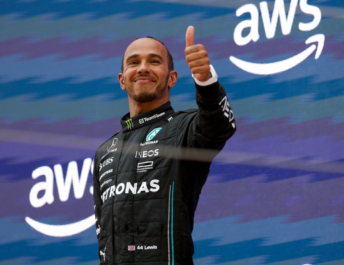 KaiserCelebitchy on Twitter "Shakira & Lewis Hamilton went to dinner