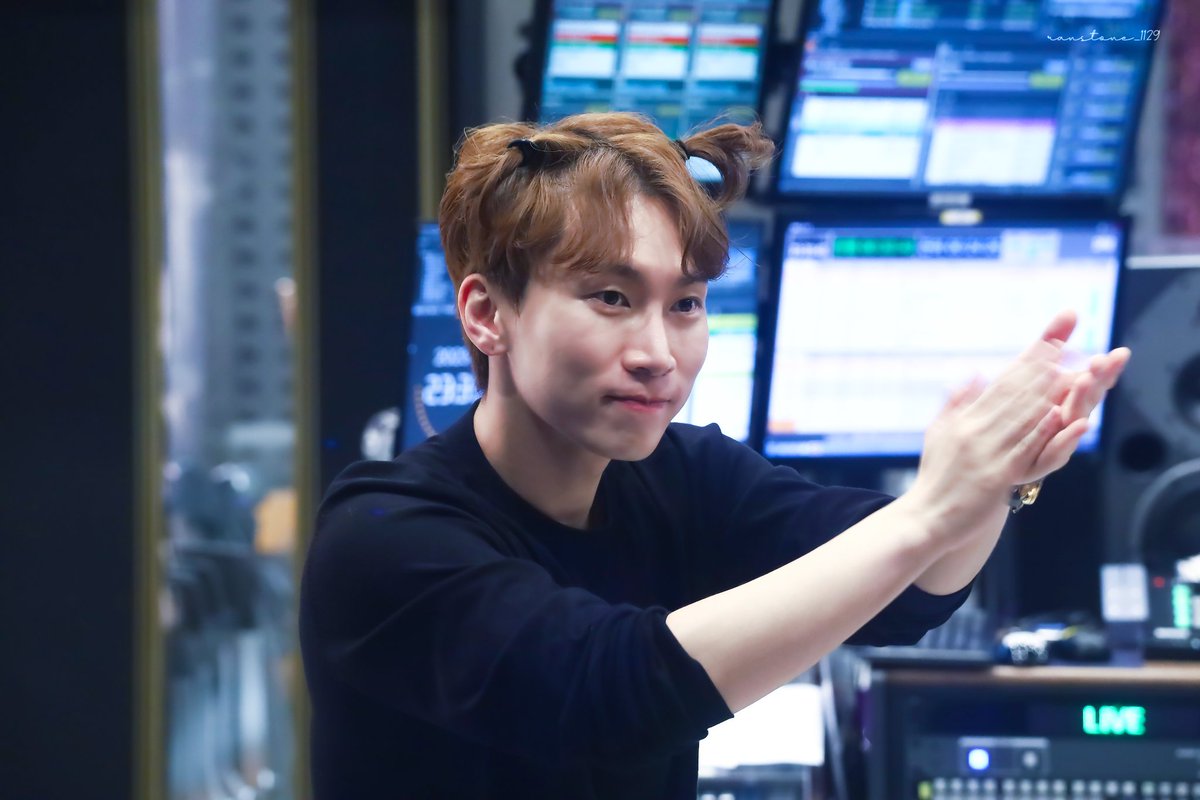 란돌 tweet media