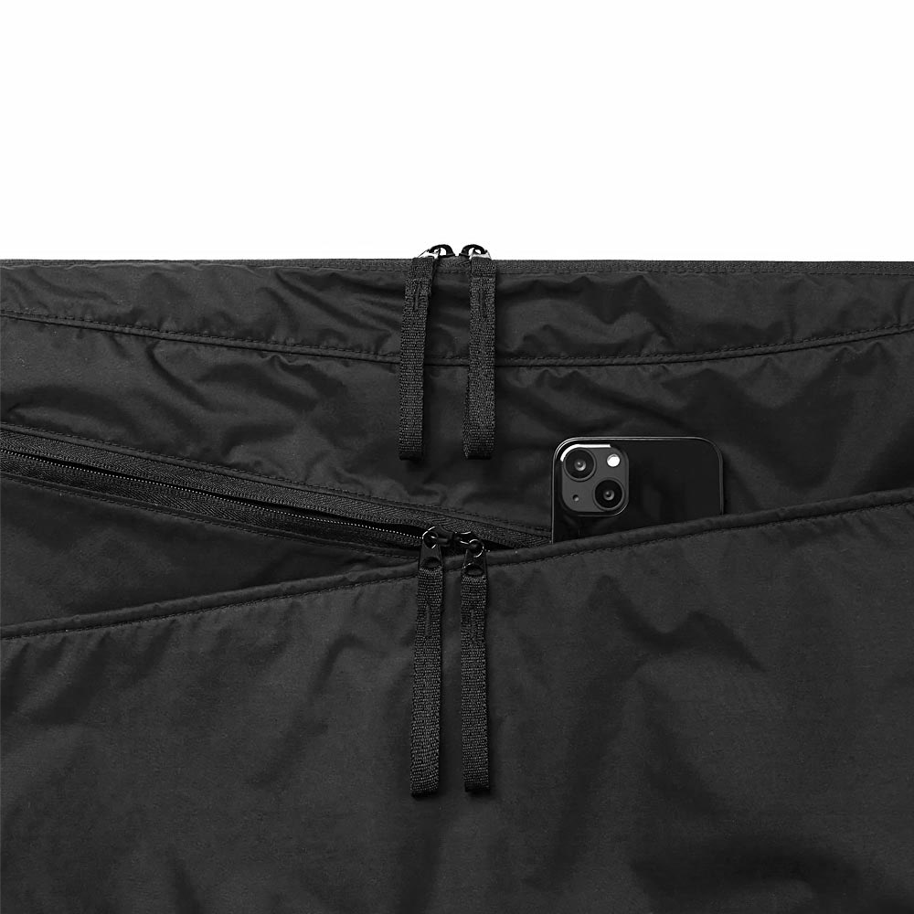 1Shinkirou's tweet photo. ・・・・・
- MELSIGN - メルサイン
・
"Massive Puffer Shoulder Bag"
・
Col : BLACK
・
Size : ONE SIZE (W515 x H290 x D125)
・
Price : ¥ 13,970 (In Tax)
・
#MELSIGN
#メルサイン
 https://t.co/1ezLRykGCq https://t.co/UzATjjFywP