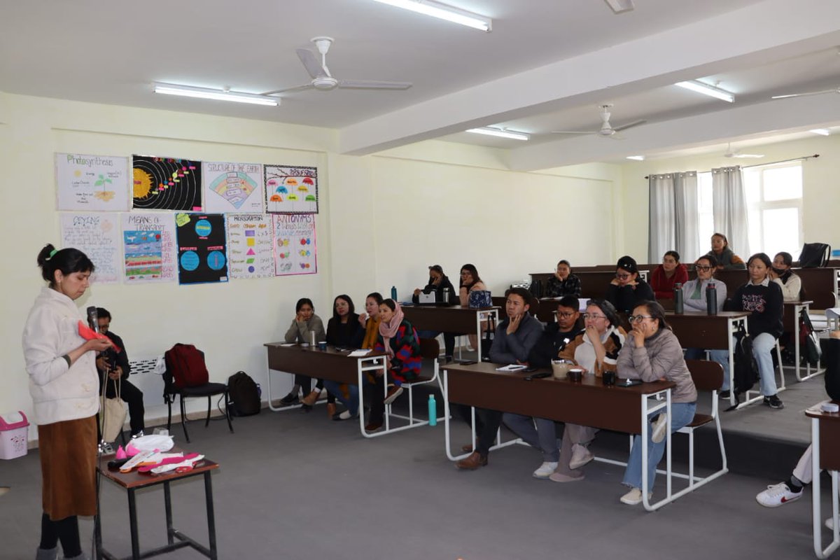 ULadakh's tweet photo. On June 07, 2023 

The Department of Education University of Ladakh, Leh Campus, organized an awareness programme on Sustainable Menstruation. The programme aims to aware students of the zero waste of feminine products and to encourage students to use bio-degradable pads. https://t.co/cp5v5CarfF