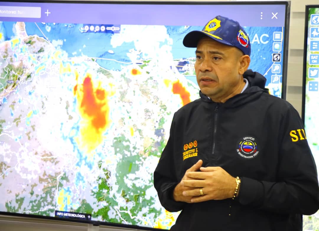 _Este Martes reunido con el Alcalde Oscar Novoa, nuestro equipo de Gobierno, cuerpos de Seguridad, Protección Civil y Bomberos revisando el balance de las torrenciales lluvias que cayeron

#PortuguesaLealesConNicolás
#NuevaGeometríaPluripolar

instagram.com/reel/CtLFJdpMz…