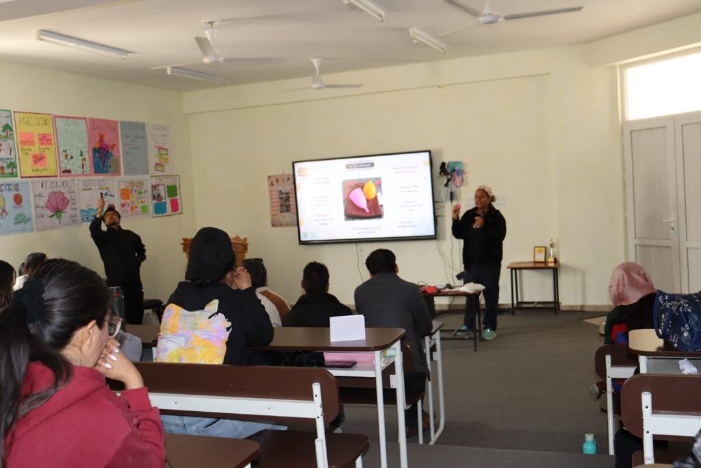 ULadakh's tweet photo. On June 07, 2023 

The Department of Education University of Ladakh, Leh Campus, organized an awareness programme on Sustainable Menstruation. The programme aims to aware students of the zero waste of feminine products and to encourage students to use bio-degradable pads. https://t.co/cp5v5CarfF
