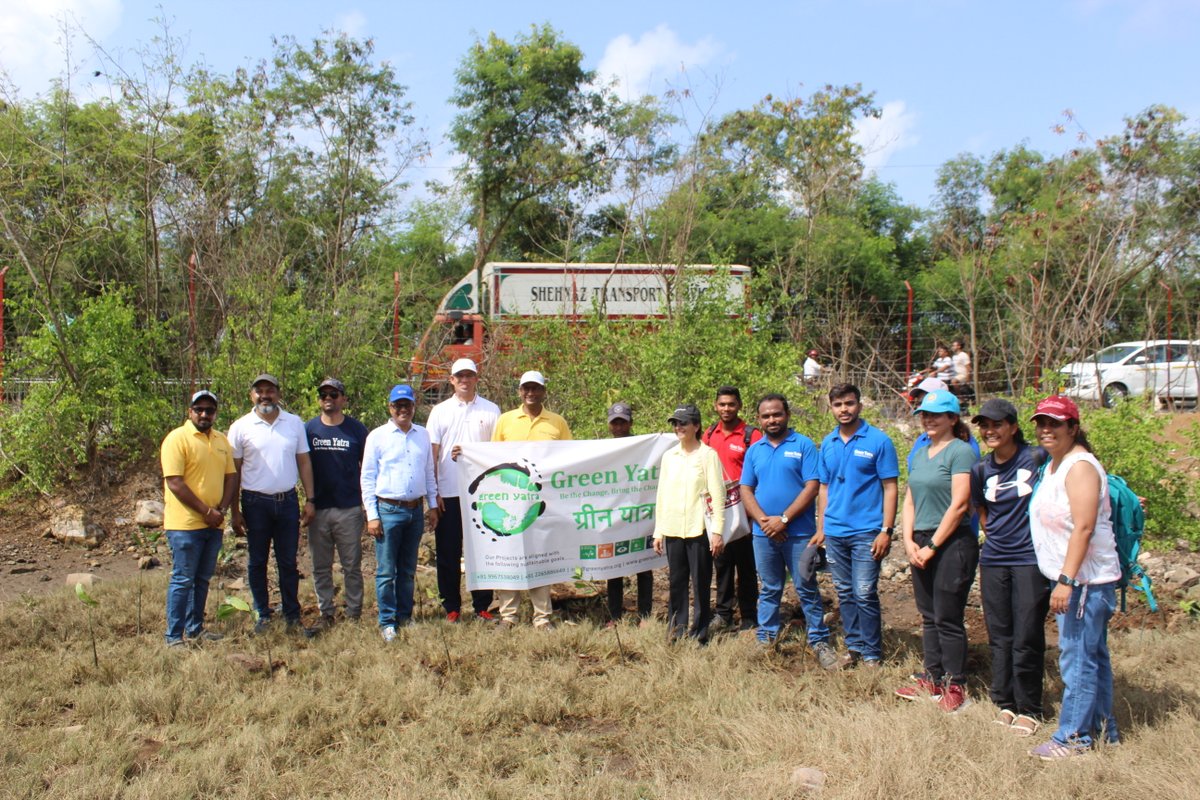 Greenyatra's tweet photo. On the eve of #EnvironmentDay2023, Green Yatra took a momentous step by organizing its first-ever Mangrove Plantation at #INSHamla. This marks the beginning of an exciting #BlueYatra, where we will work towards conserving our invaluable coastal & marine ecosystems.
With the unwavering support of our trusted partners at @IN_Hamla , we are planting over 8000 saplings, ensuring a future for these critical habitats. Special thanks to @EY_India and @EY_Foundation for their invaluable support in this noble cause.
Join us as we celebrate #WorldEnvironmentDay and reaffirm our commitment to safeguarding nature's gifts. Together, we can make a significant impact on #MangroveConservation and #MangroveRestoration, contributing to a greener and more sustainable planet.
#GreenYatra #MangrovePlantation #MangrovePlantationNGO #WED2023 #WorldEnvironmentDay #WorldEnvironmentDay2023 #INSHamla #EYFoundation #coastalconservation #marinehabitat